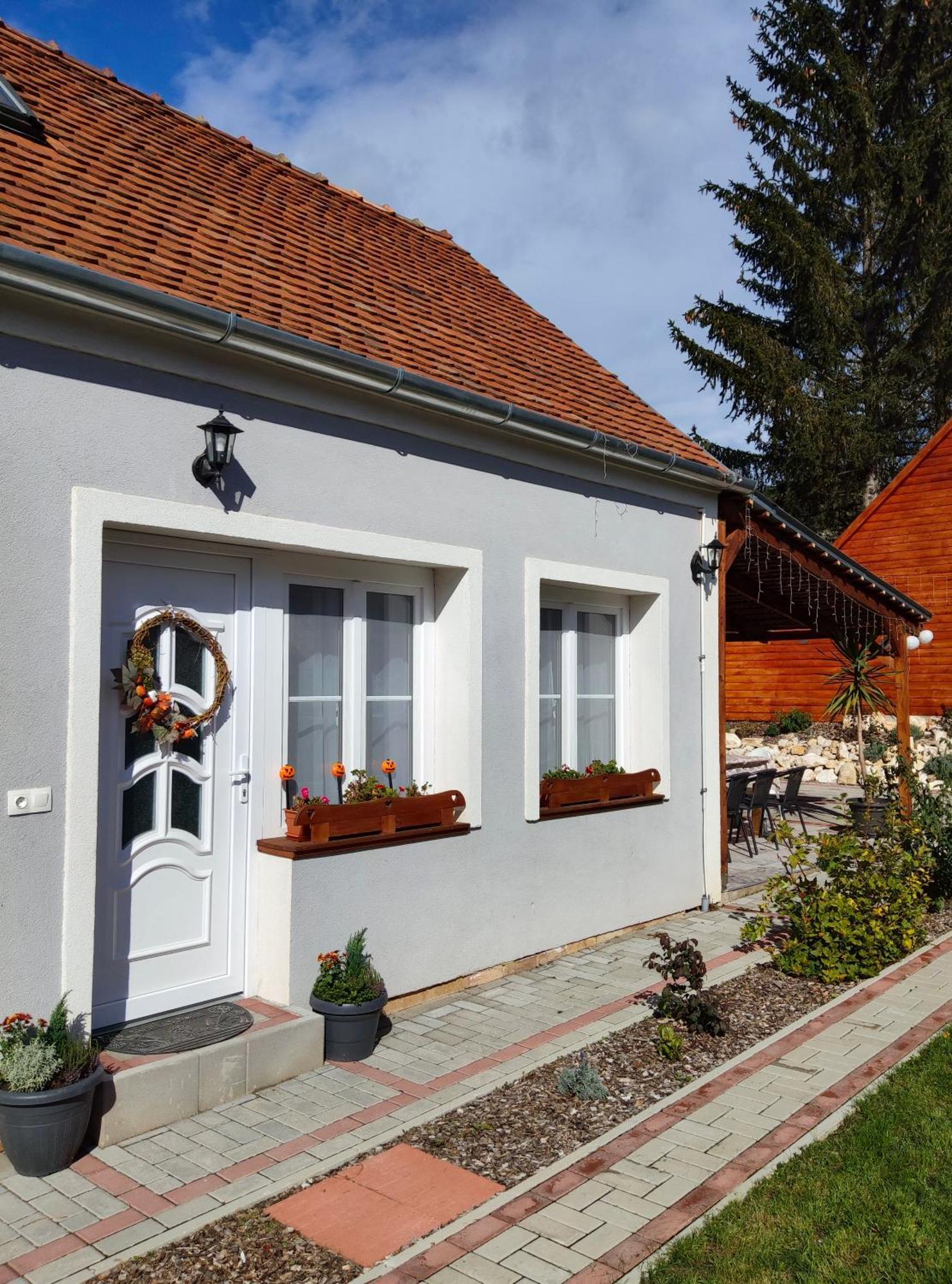Borostyankut Wellness Home Bakonybél Exterior foto